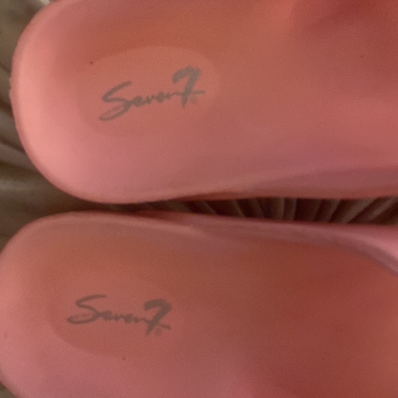 🎀Seven7 Sinnies Pink Slides 40/9 Super cute comfortable Casual Beach sandals - Picture 4 of 6